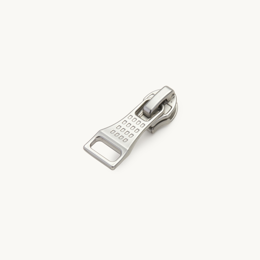 DM1318